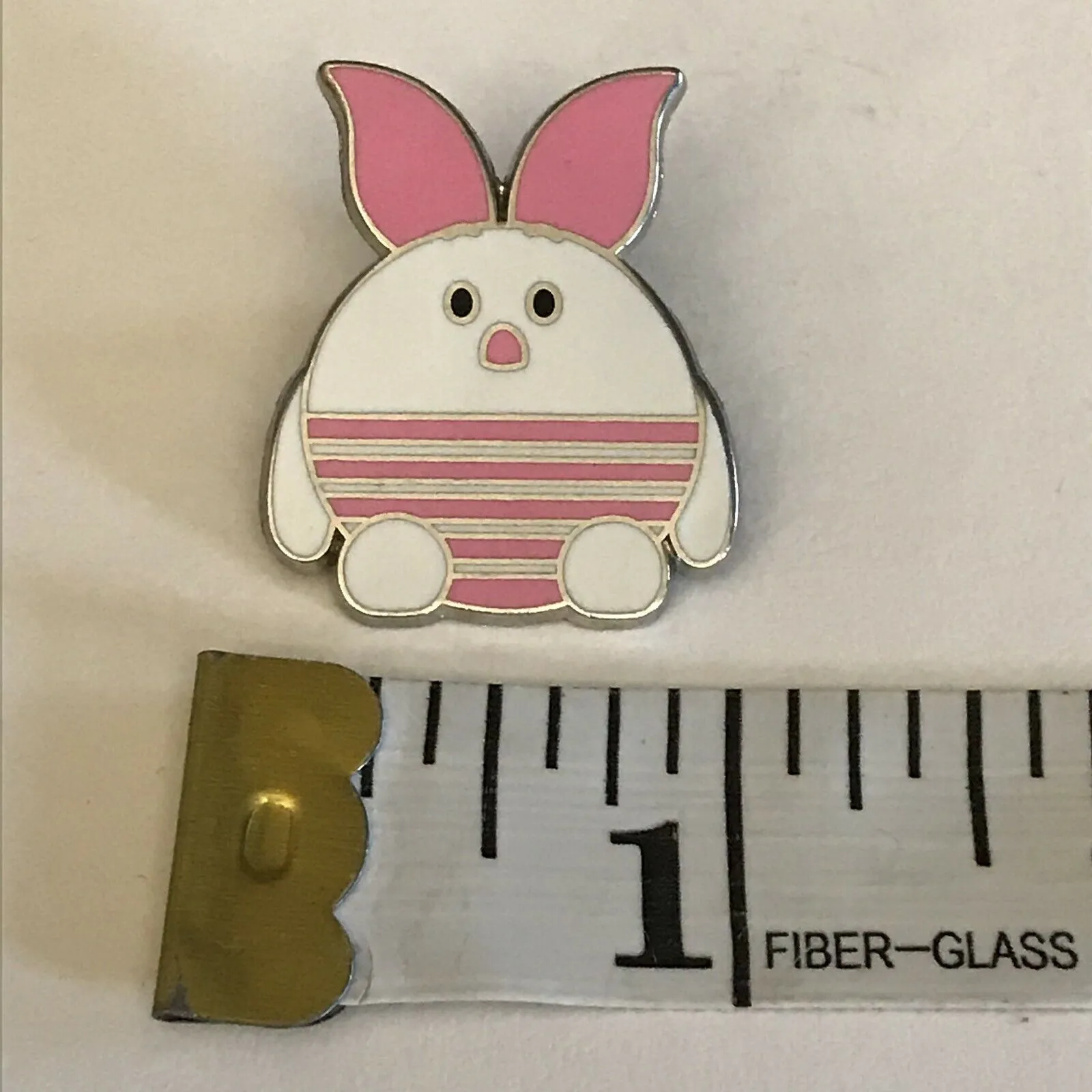 2014 Disney Magical Mystery Series 7 Piglet Pin N9