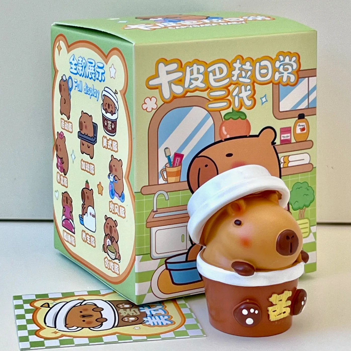 71022 CAPYBARA FAMILY FIGURINE BLIND BOX-8