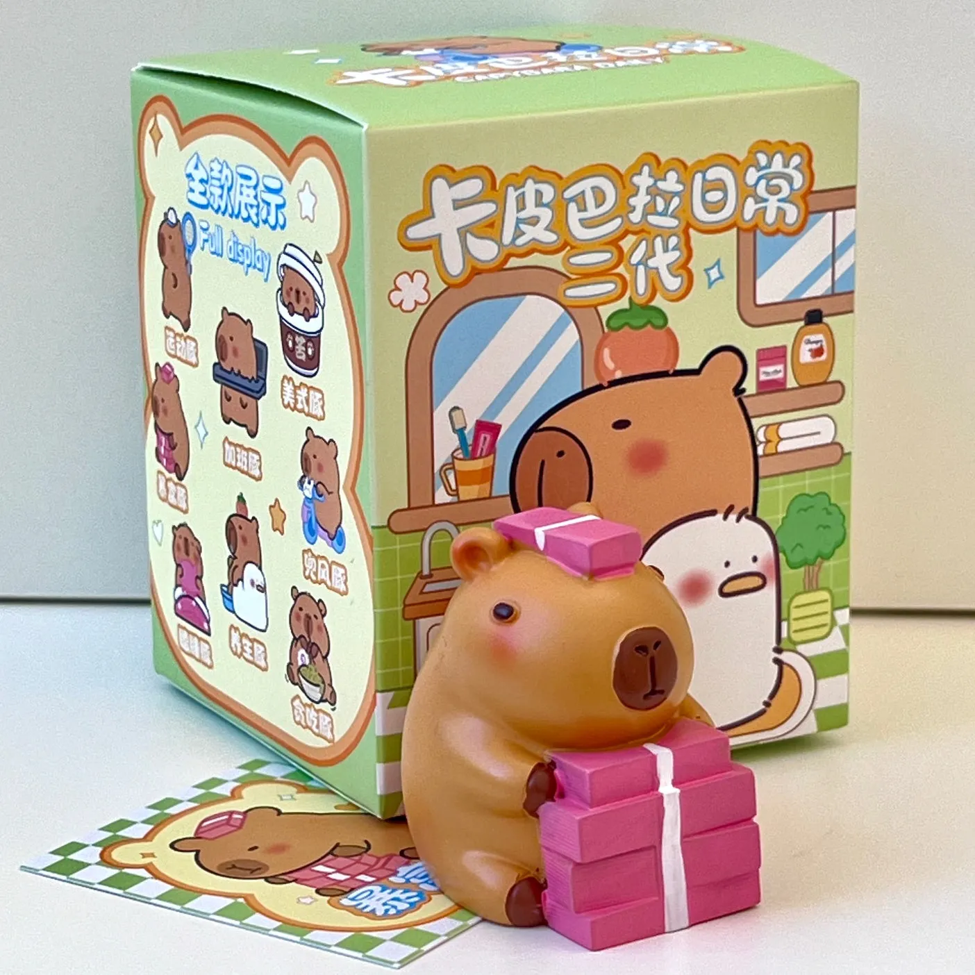 71022 CAPYBARA FAMILY FIGURINE BLIND BOX-8