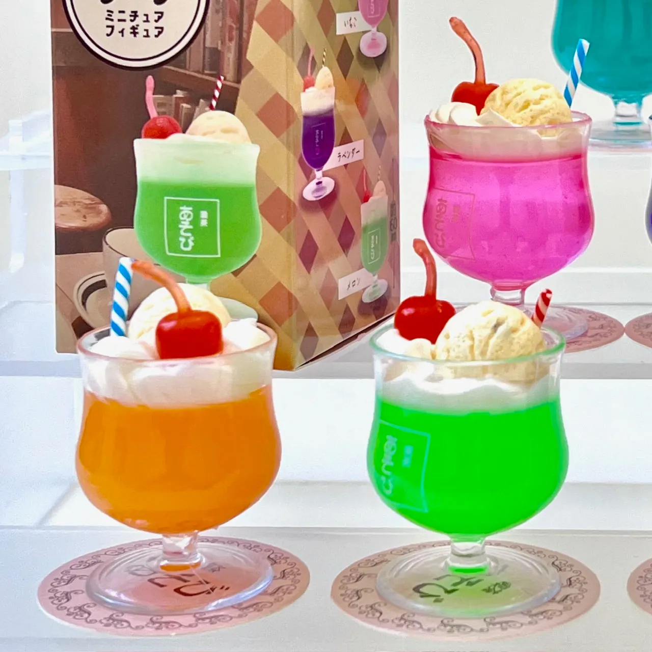 73006 CREAM SODA FIGURINE BLIND BOX-12