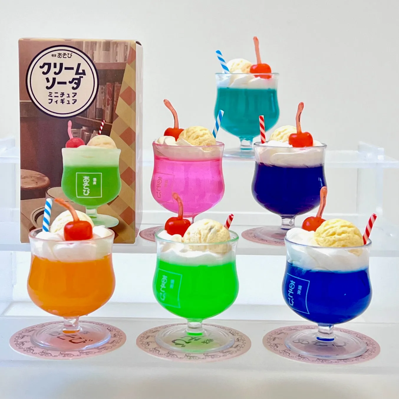73006 CREAM SODA FIGURINE BLIND BOX-12