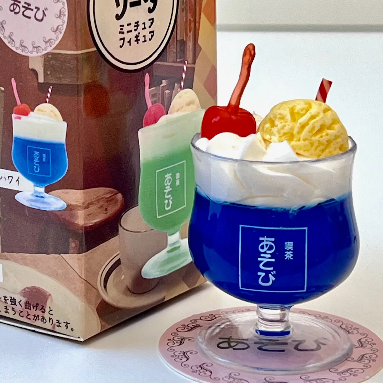 73006 CREAM SODA FIGURINE BLIND BOX-12