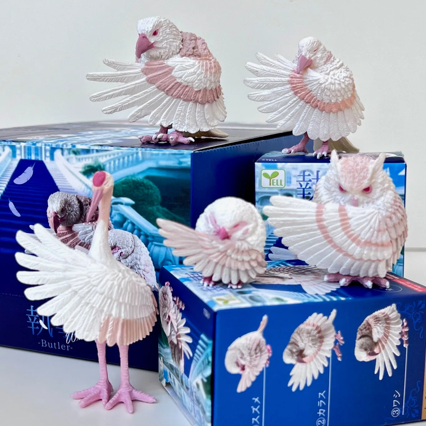 73054 White Bowing Birds Blind Box-10