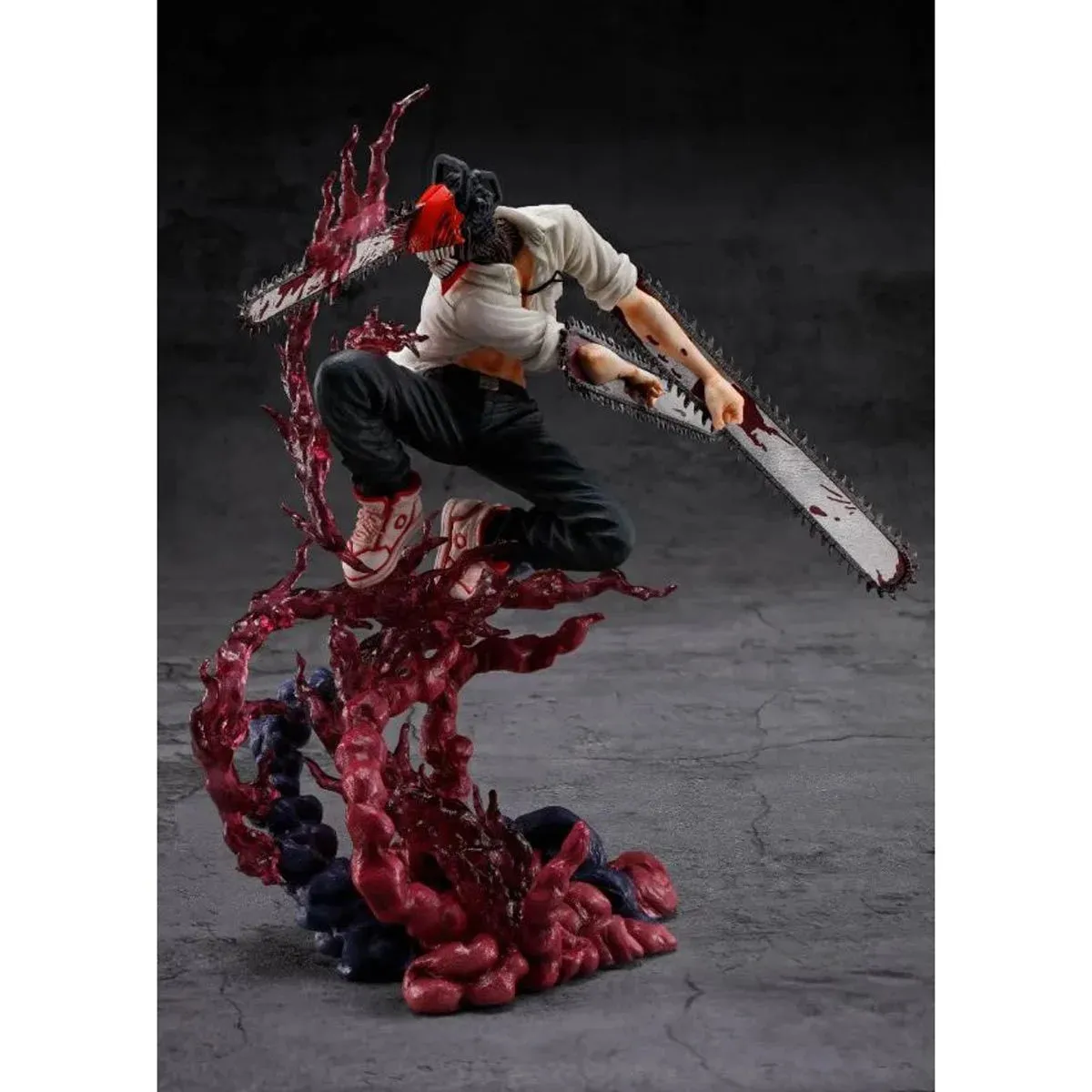 Chainsaw Man FiguartsZERO Statue by Bandai