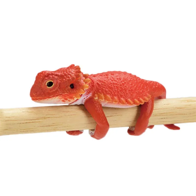 Cuddles Everywhere! Reptilian Charm Surprise Box