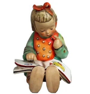 Hummel Figurine: Book worm - 3/I
