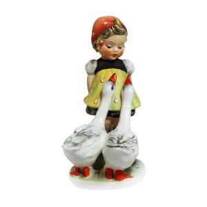 Hummel Figurine: Goose girl - 47/II