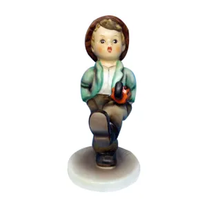 Hummel Figurine: Happy Traveler - 109/0