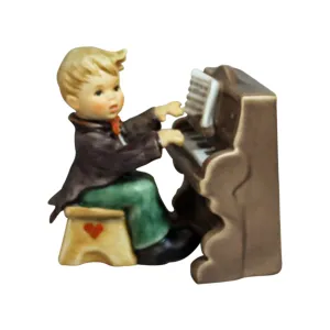 Hummel Figurine: Little Concerto - 2257