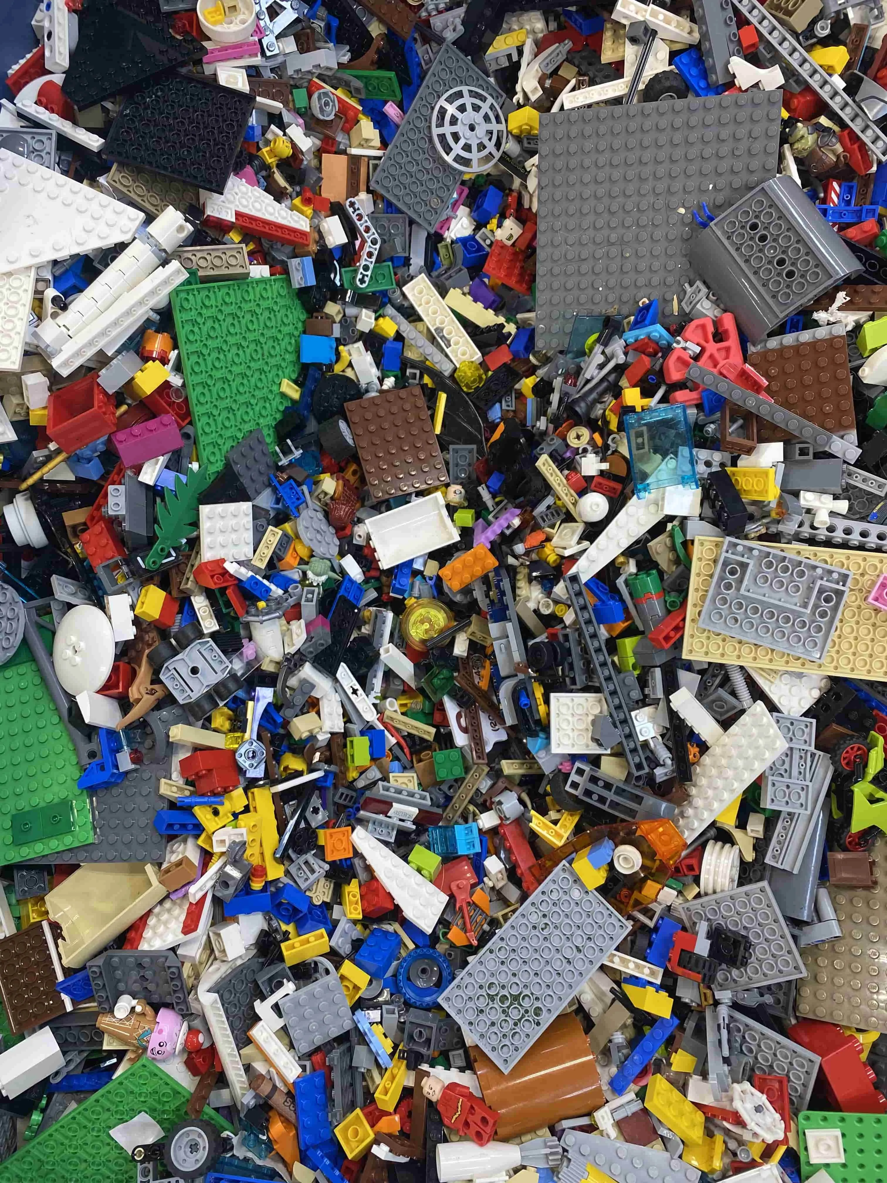 LEGO Supply Mystery Box (10 LB)