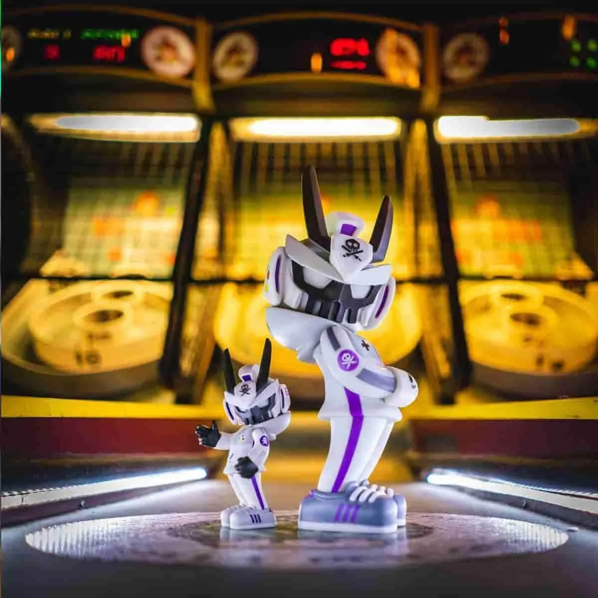 SUPER RETRO MEGA TEQ 63 - 12.5 Inch Medium Art Figure by Martian Toys x Quiccs