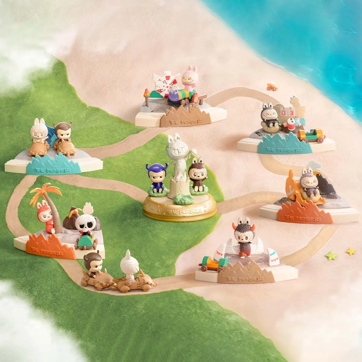 THE MONSTERS Playing Games Series  Scene Sets by POP MART
